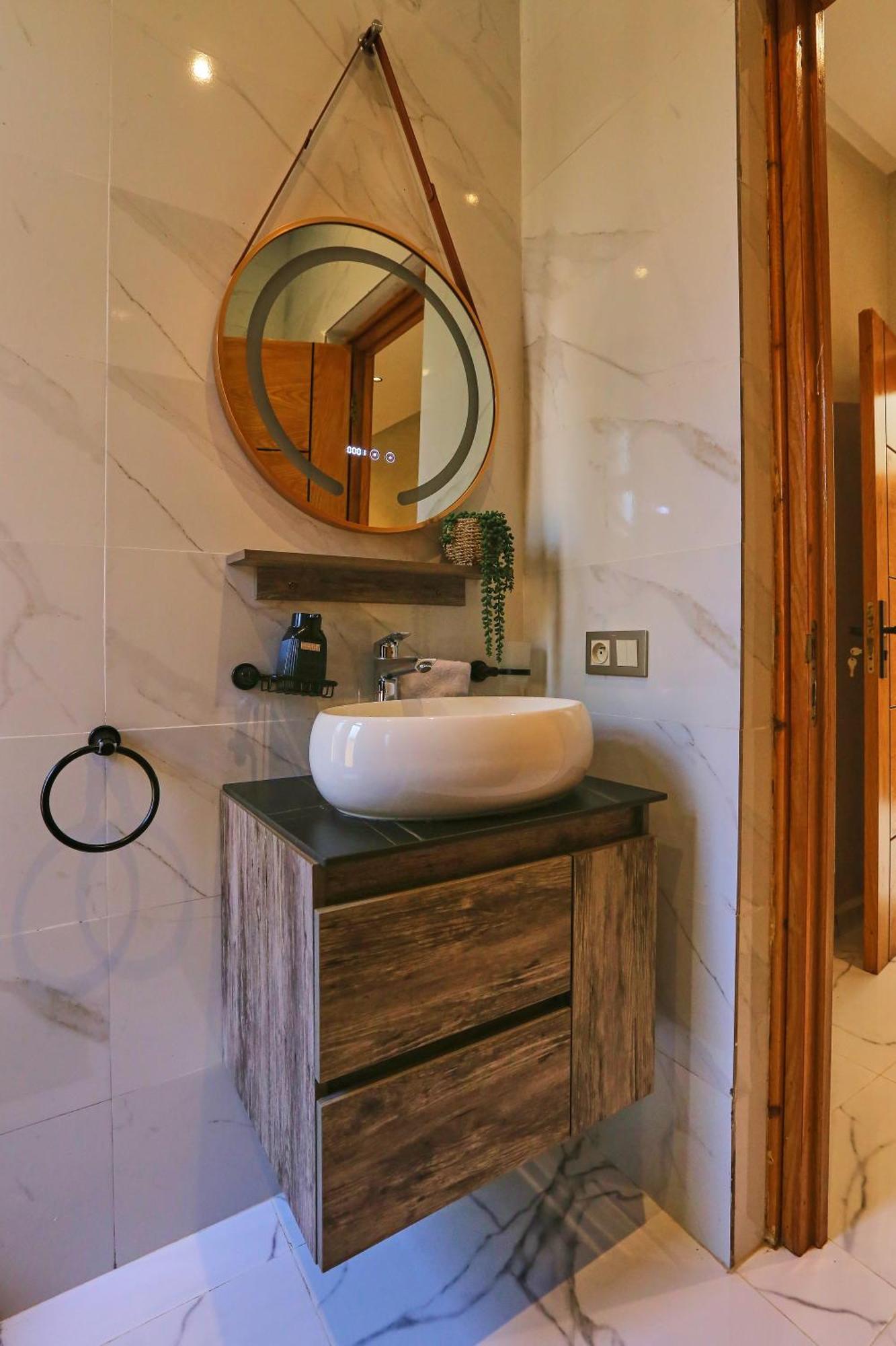 Iris ,moderne & Elegant Avec Piscine &jardin *