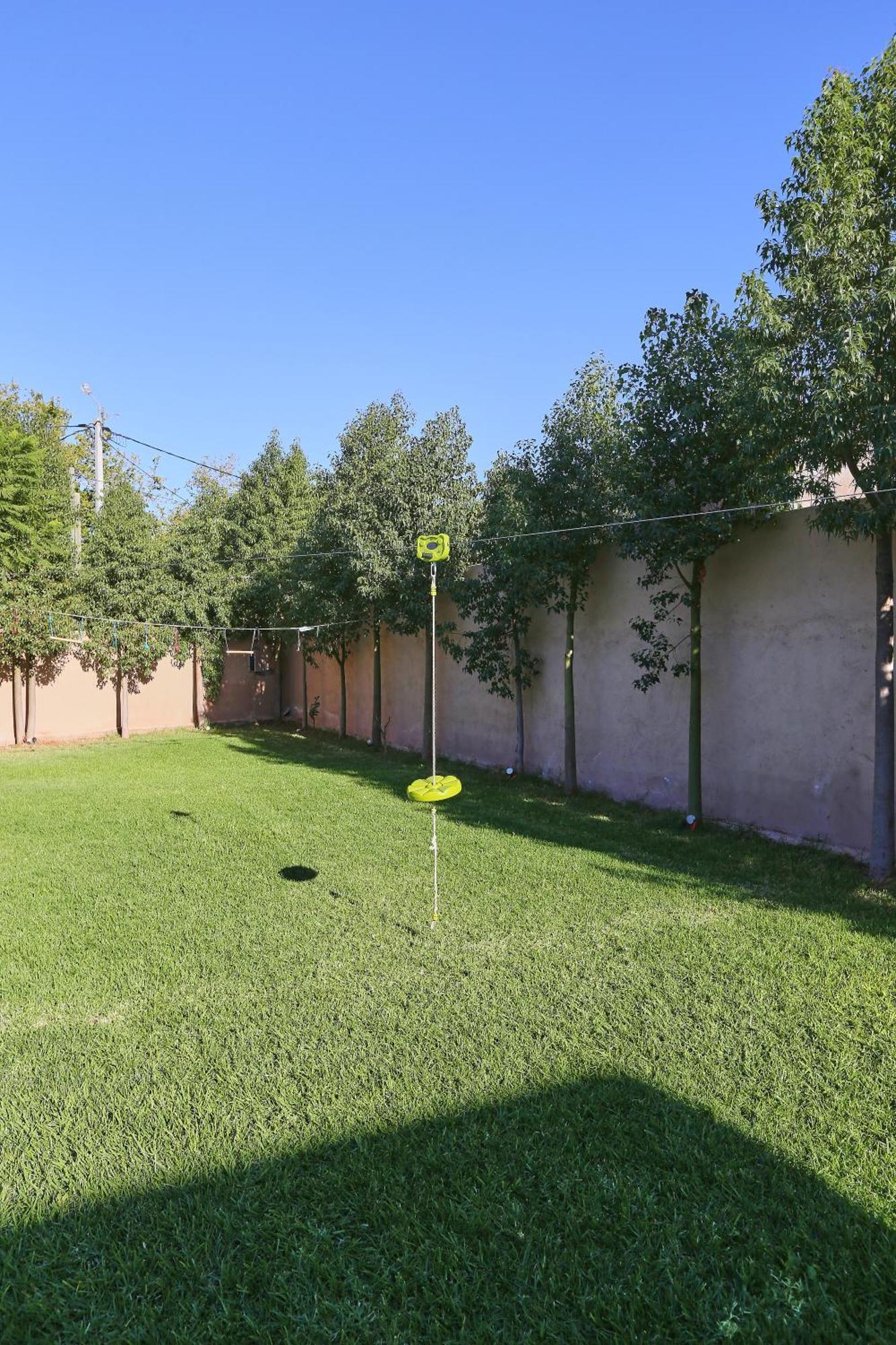 Villa Iris ,moderne & Elegant Avec Piscine &jardin *
