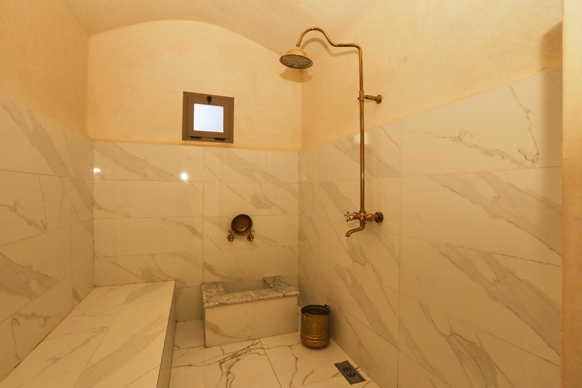 Iris ,moderne & Elegant Avec Piscine &jardin Villa *