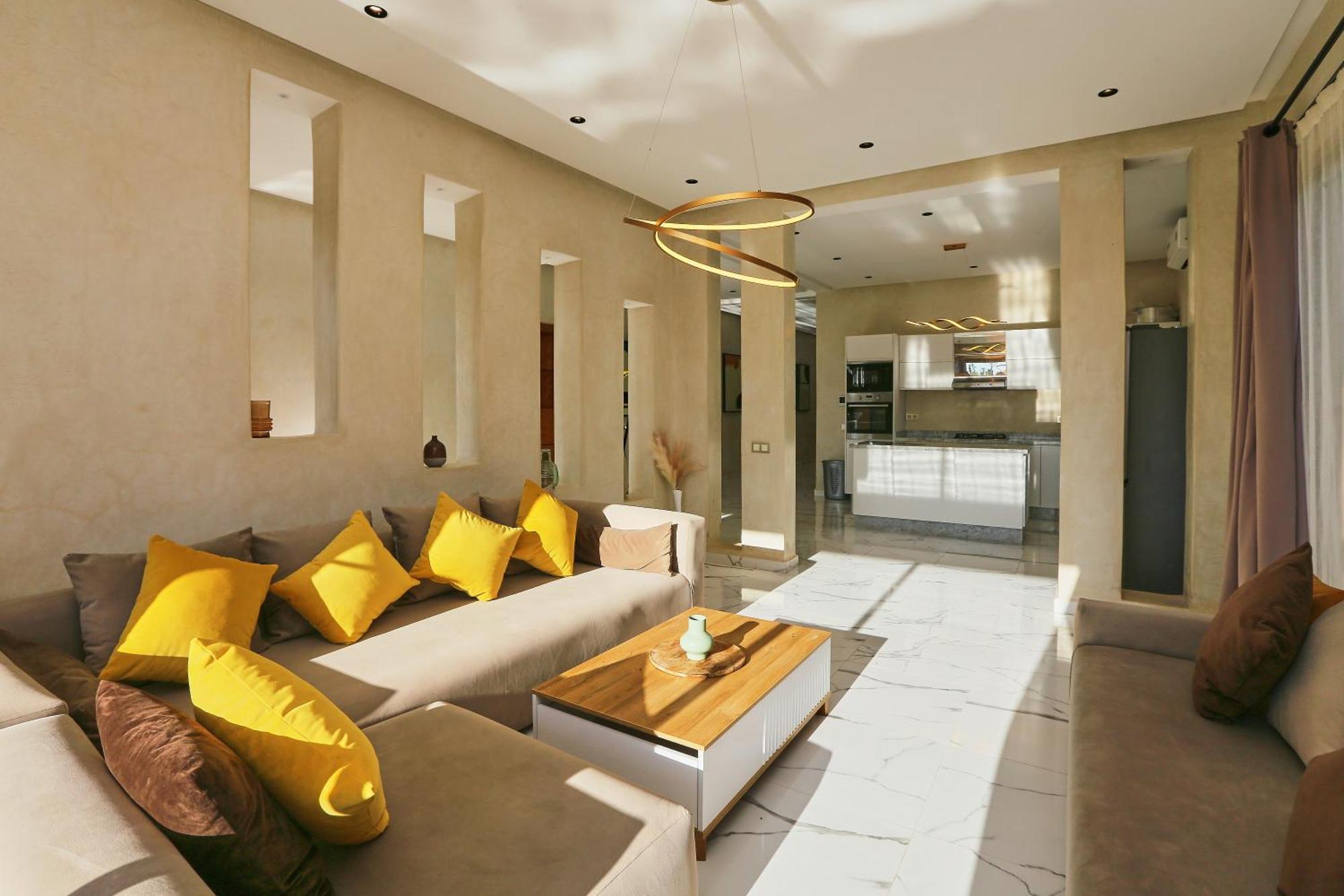 Villa Iris ,moderne & Elegant Avec Piscine &jardin *