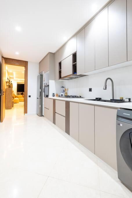 Apartment Luxury 2 Bedroom With Mountain View *