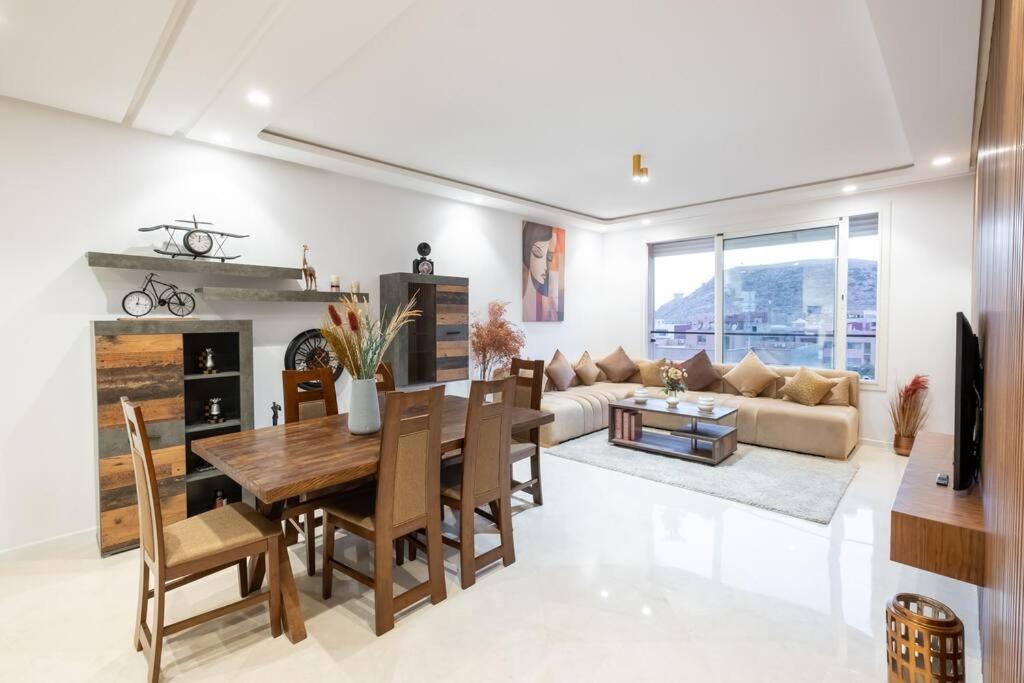 Luxury 2 Bedroom With Mountain View Marrakesh
