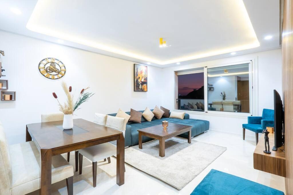 Chic 2 Bedroom With Mountain Views Gueliz Appartement Marrakesh