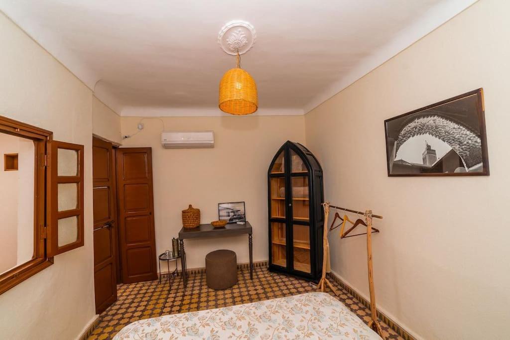 3 - Petit Dejeuner Gratuit - Position Ferienhaus *