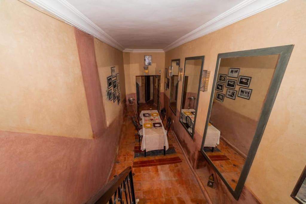 3 - Petit Dejeuner Gratuit - Position Ferienhaus *