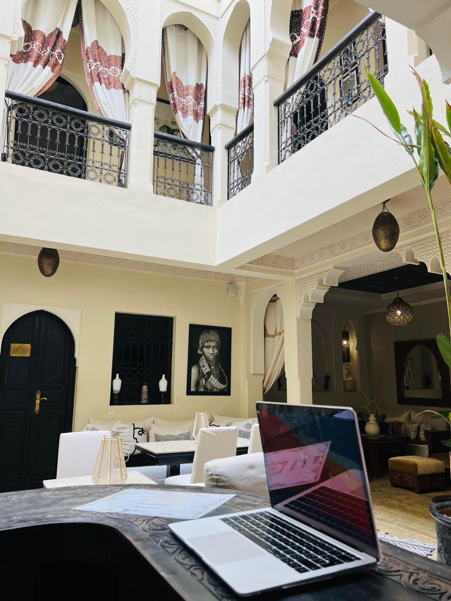 Guest house Reve D'or 4*