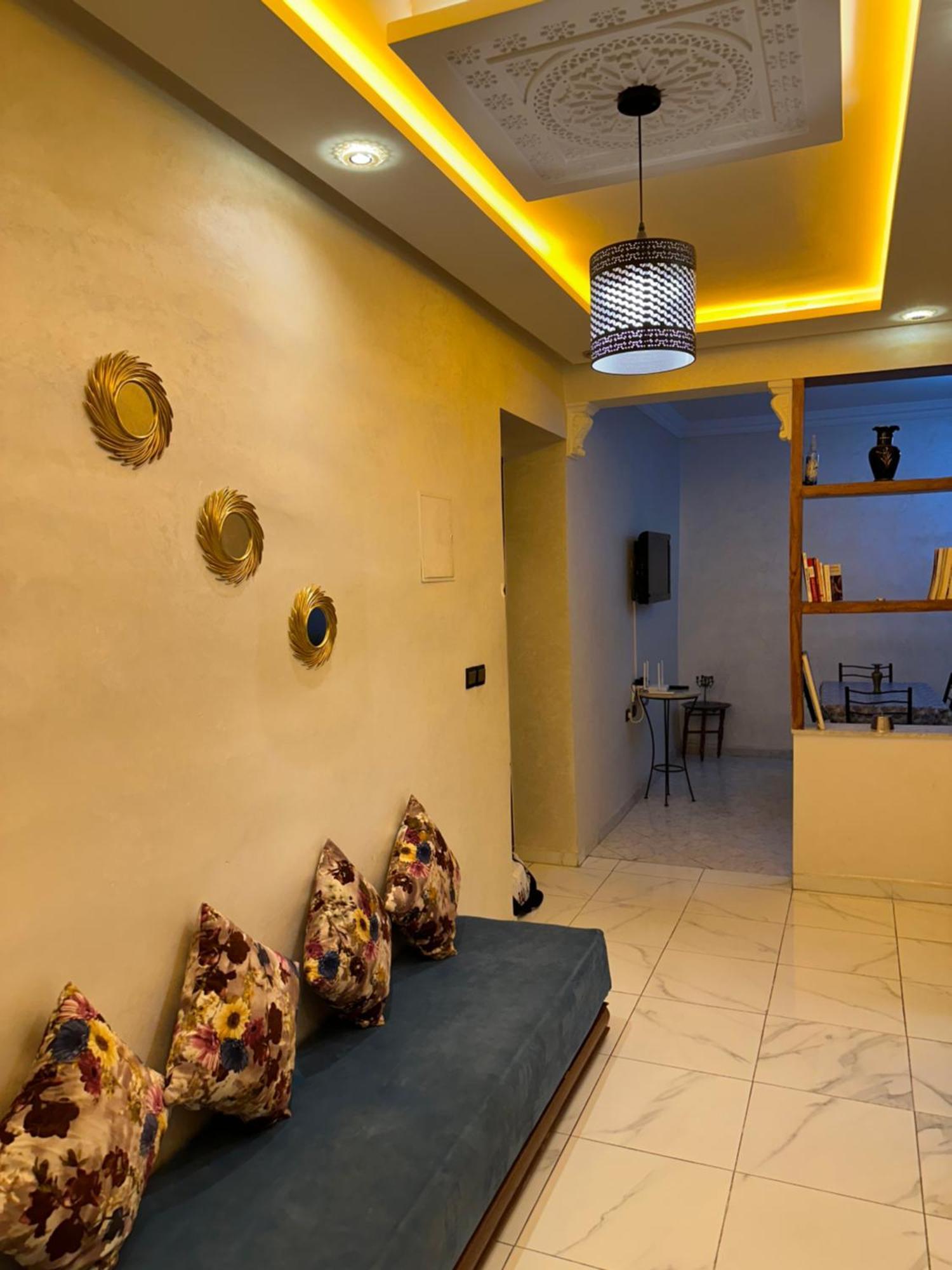 Lovely 2-bedroom Appartamento *