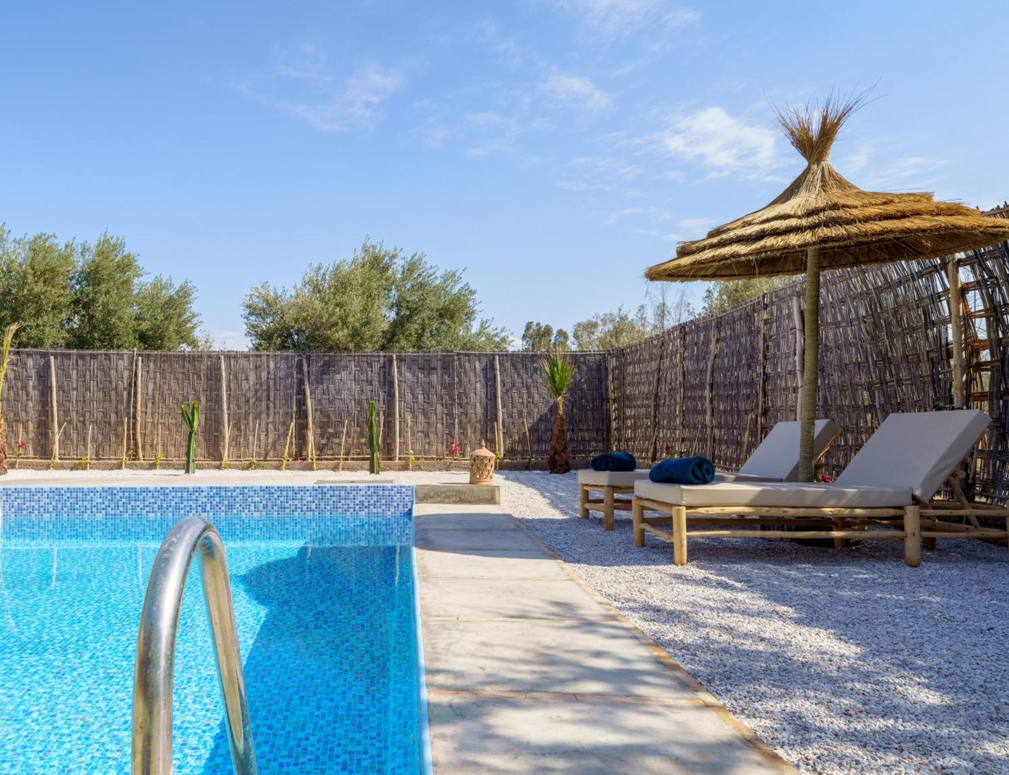 Modern Loft 10 Min To Center - Private Pool