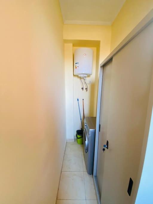 Appartement Bel Fonctionnel Avec Piscine *