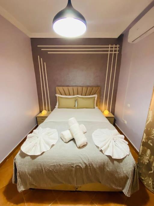 Bel Fonctionnel Avec Piscine Appartement
