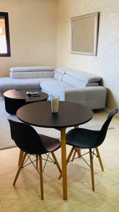 Appartement Bel Appart Fonctionnel A Cote De Ctm Hivernage Marrakesh