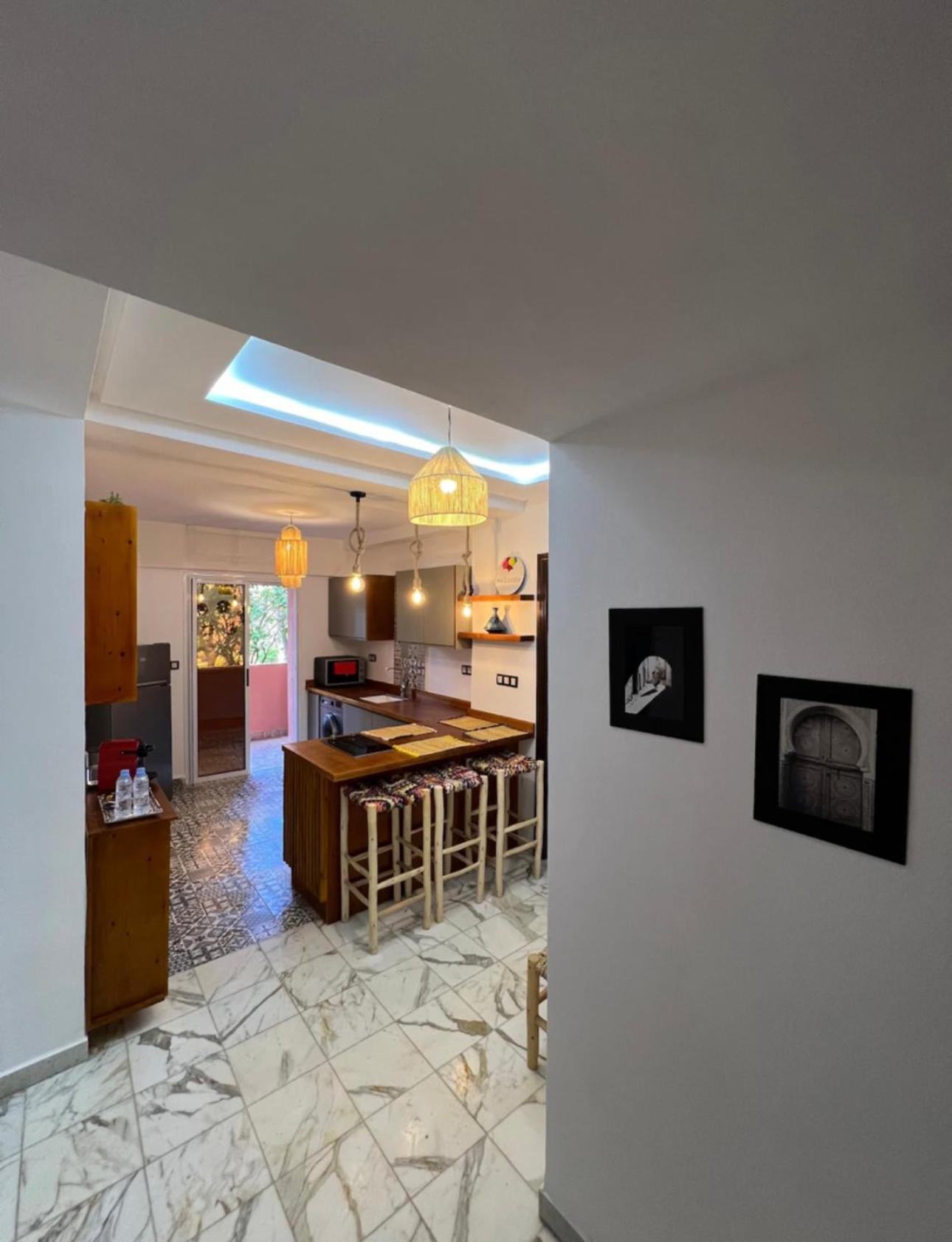 Dreamy Majorelle Apartment