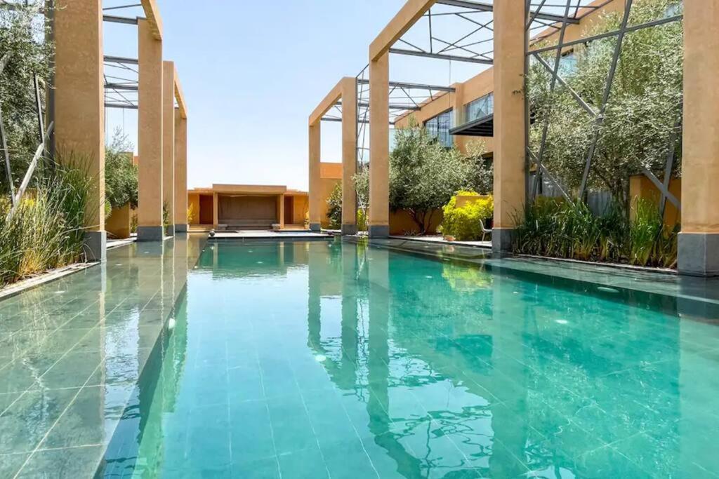 Duplex Moderne 233m2 Dans De Luxe Appartement *