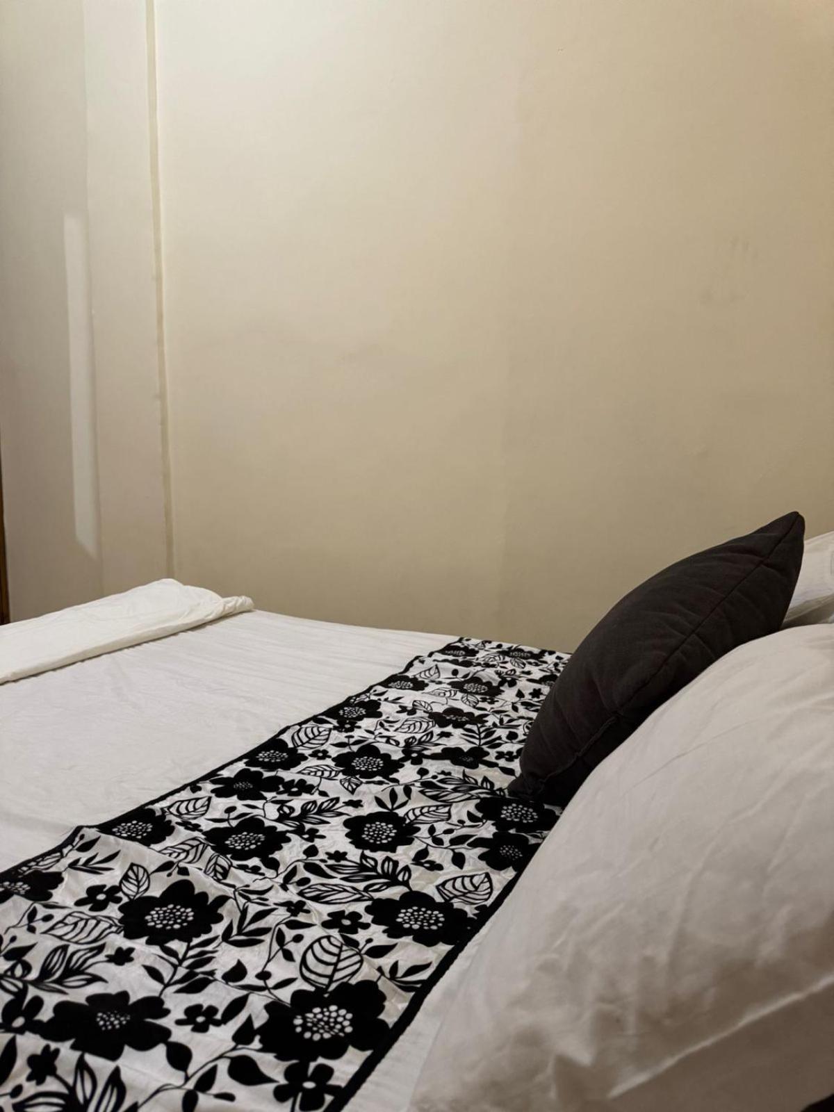 Couple Appartement Marrakesh