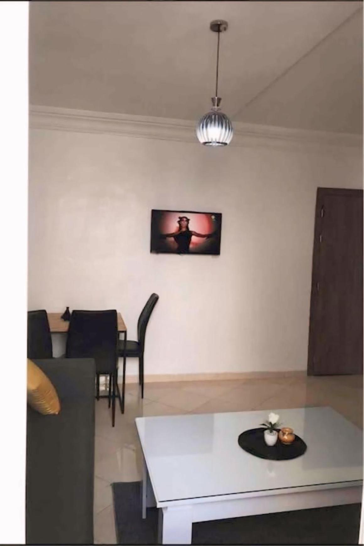 Jolie A Les Porte De Gueliz Apartment Marrakesh