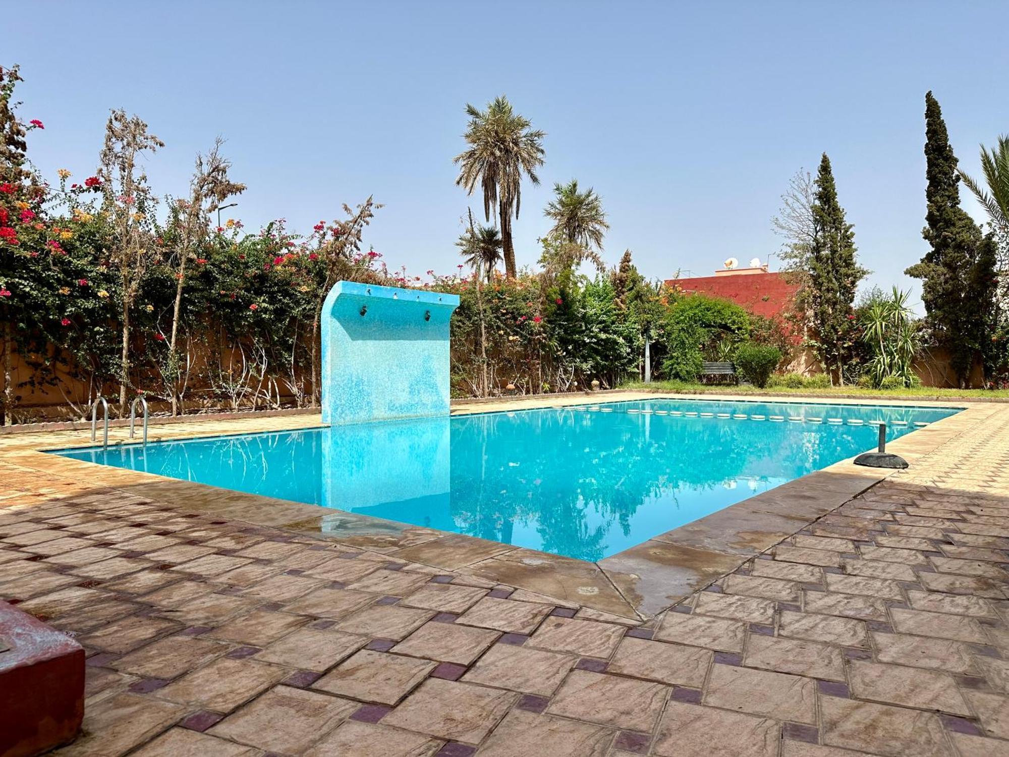 Oasis De Detente Avec Terrasse Et Vue Sur Piscine Marrakesh