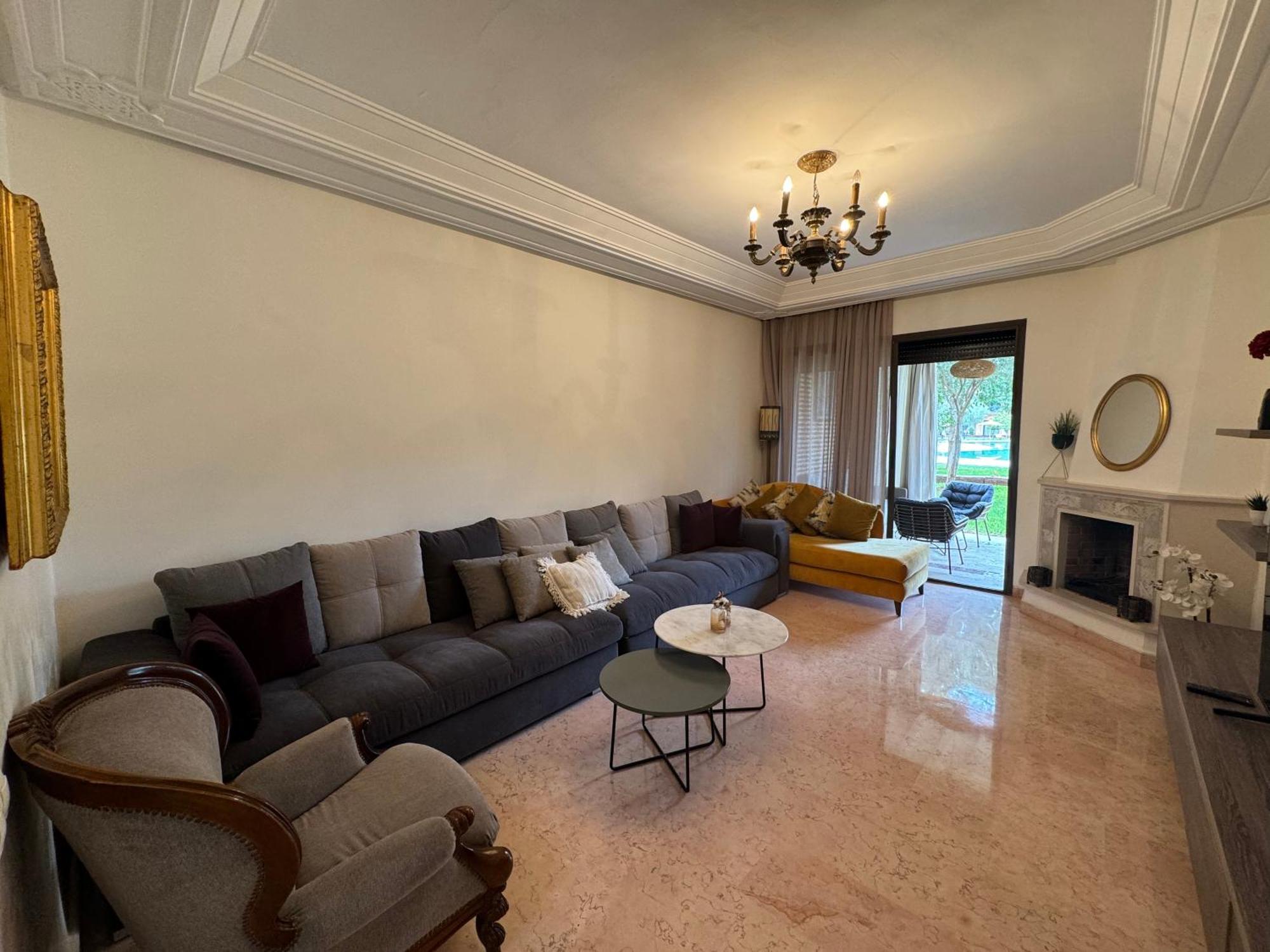 Piscine Appartement *