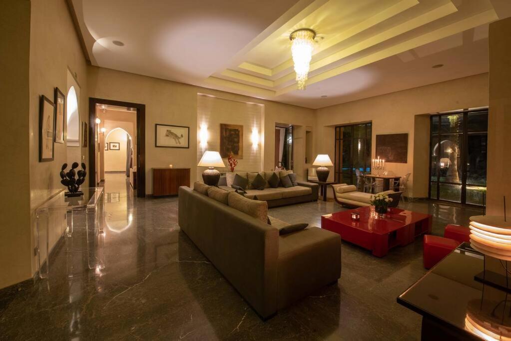 Exceptional On 10,000 Meter Square With Heated Pool Villa *