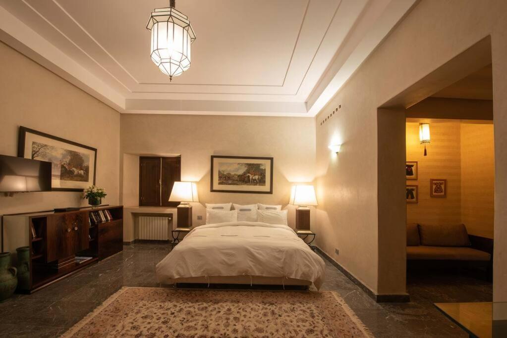 Exceptional On 10,000 Meter Square With Heated Pool Villa *
