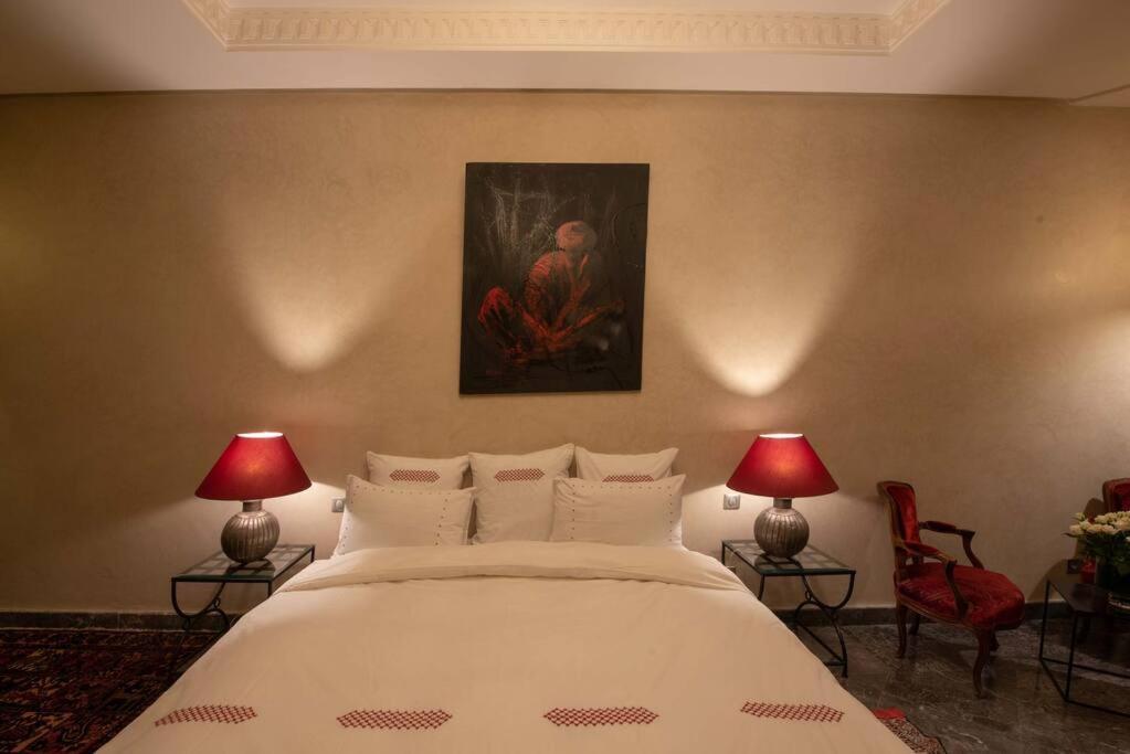 Exceptional On 10,000 Meter Square With Heated Pool *