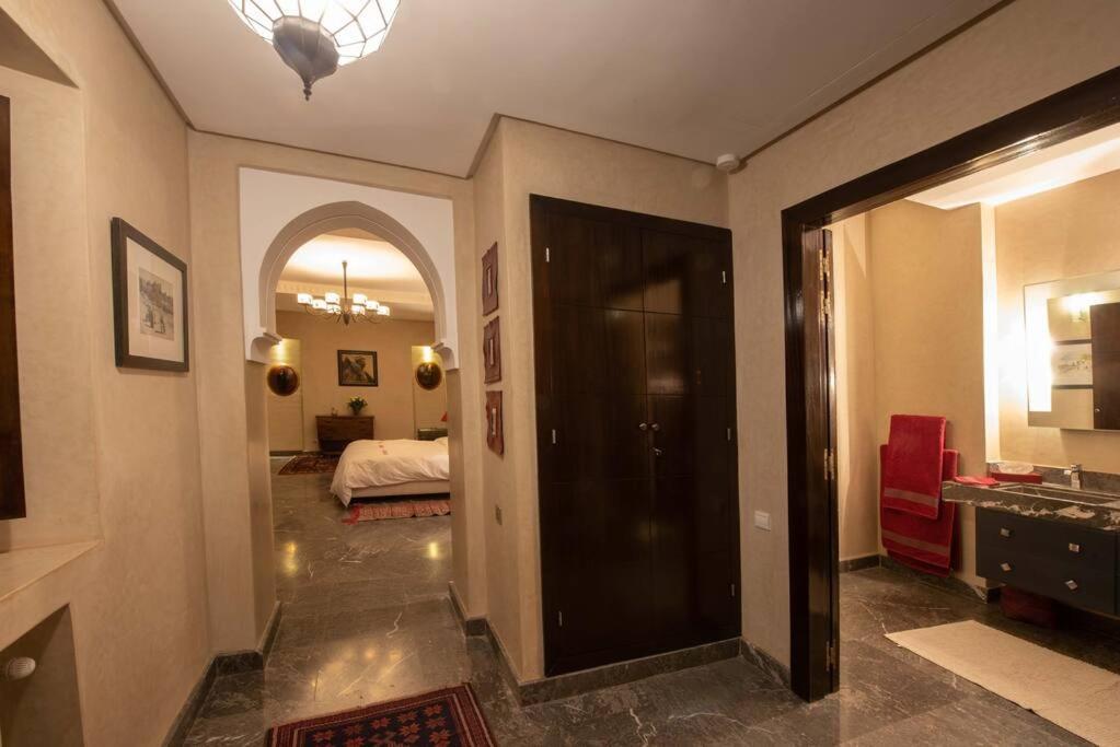 Exceptional On 10,000 Meter Square With Heated Pool
