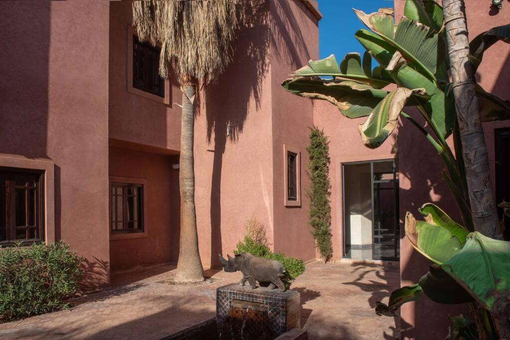 Exceptional On 10,000 Meter Square With Heated Pool Villa Marrakesh