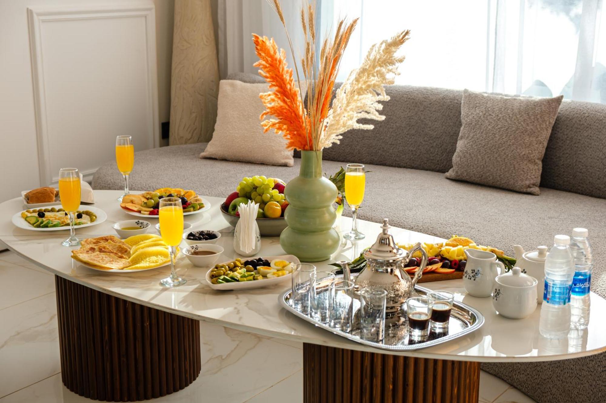 Villa Five-star Family In Marrakech - A Luxury Getaway For Families Only