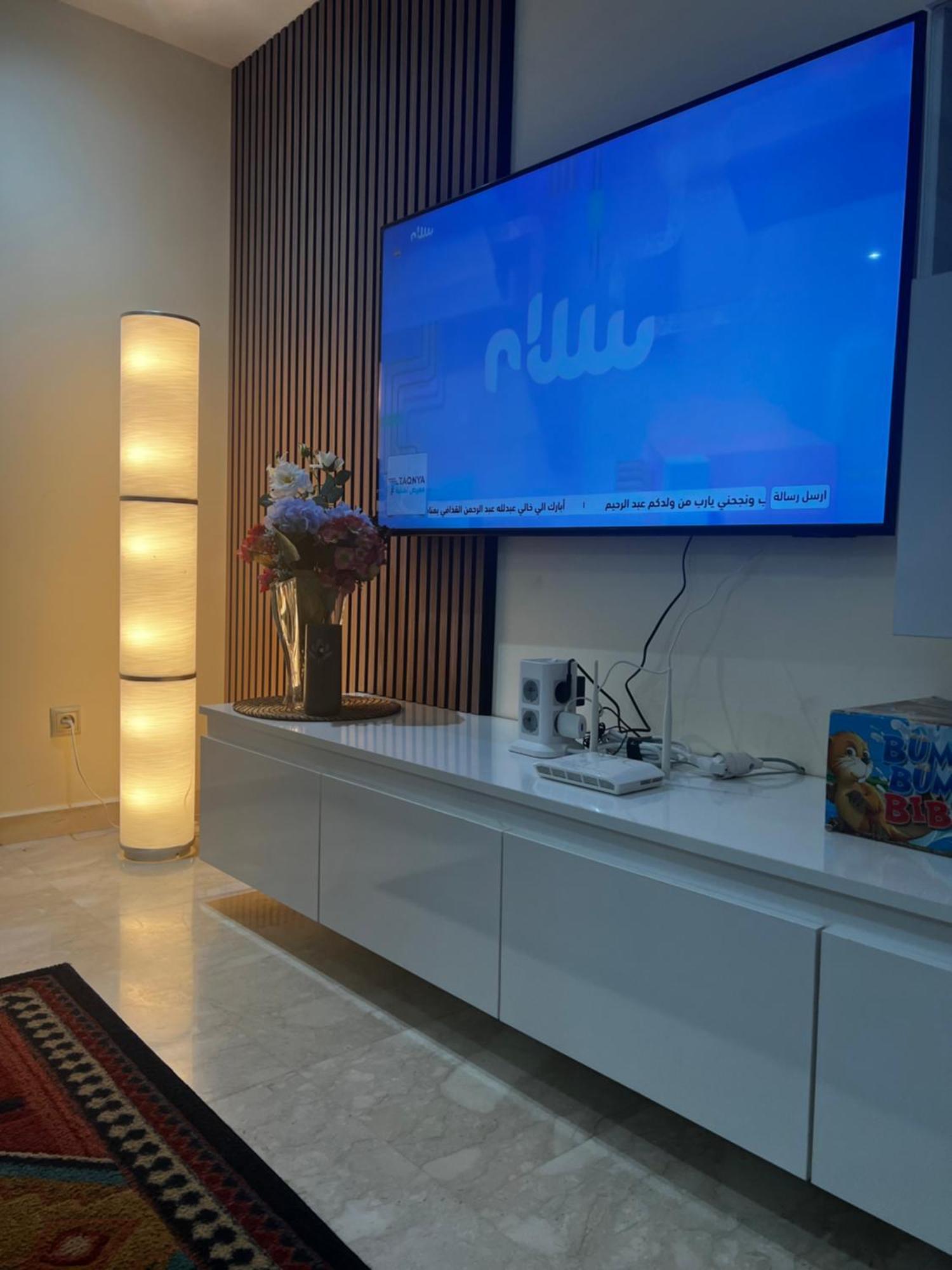 Schone Ferienwohnung: Poolblick Und Terrasse Nahe Majorelle Garden Apartment