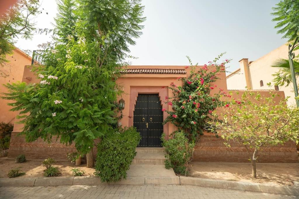Charmante Avec Piscine Privee A 10 Min Du Centre De Marrakech