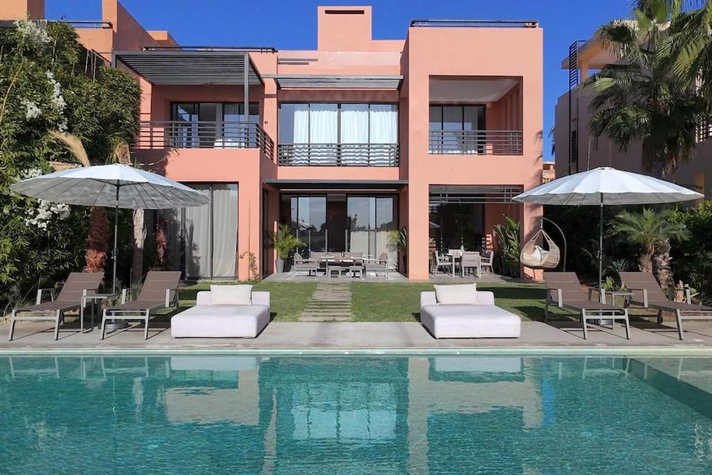 Villa Hm50 L En Front De Golf Piscine & Jacuzzi Marrakesh