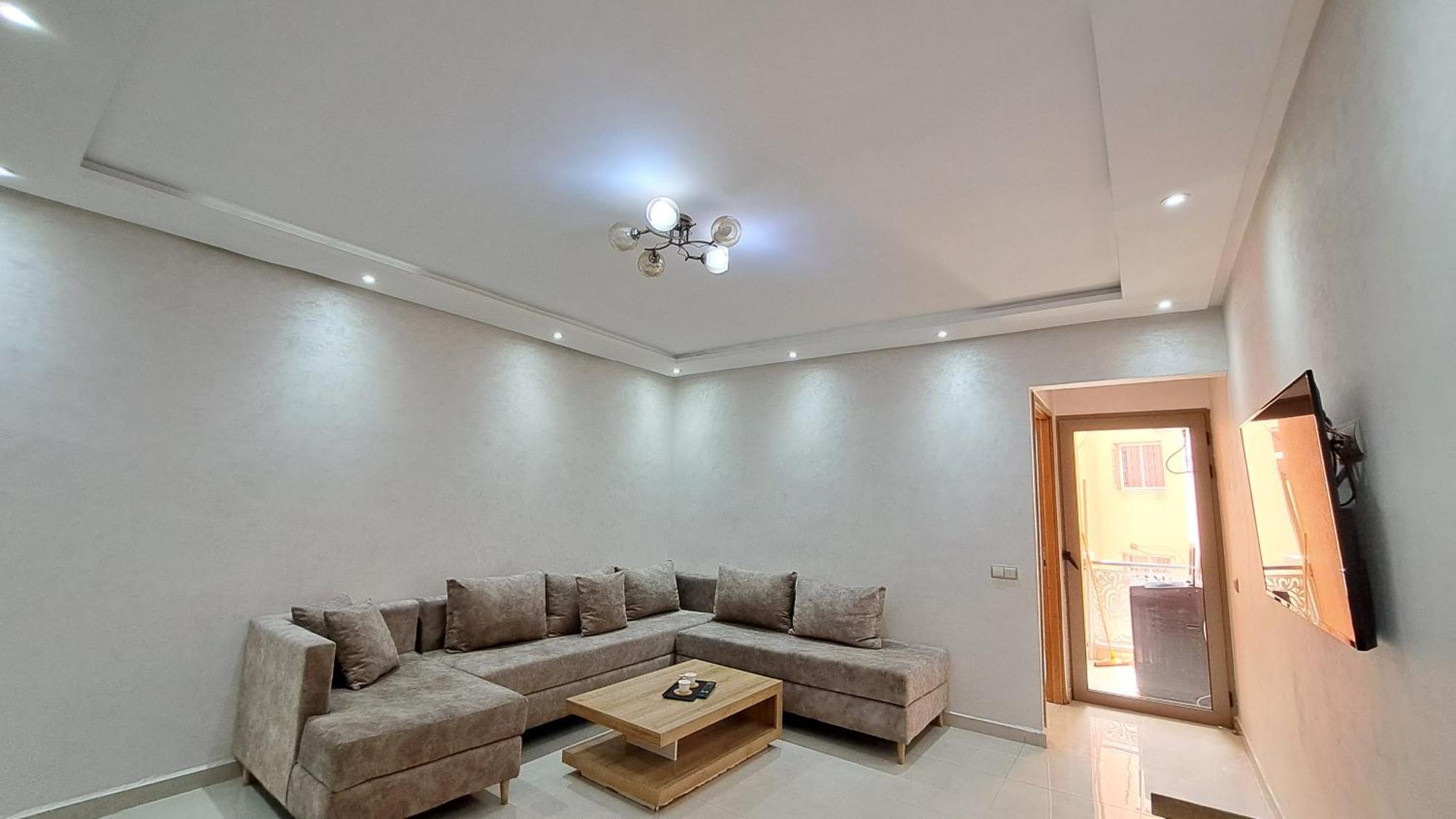 Paisible Situe En Plien De Gueliz Appartement