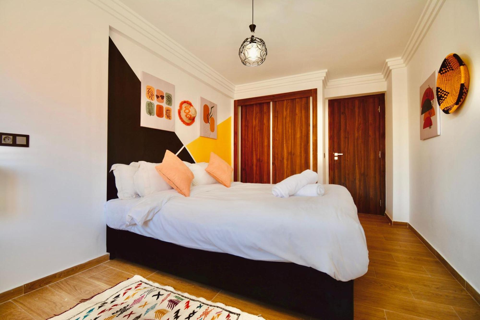 New Duplex- M Avenue , Swimming Pool , Fibre Optique Wifi , Parking , Gueliz Centre * Marrakesch