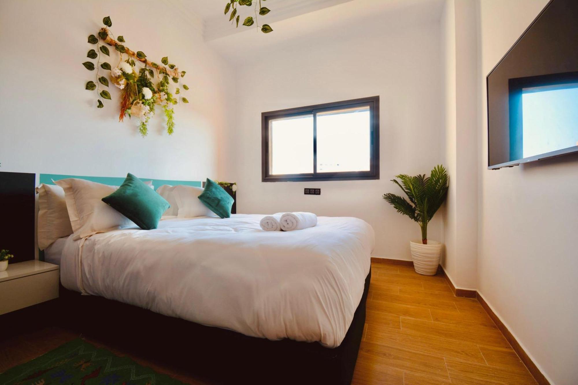 New Duplex- M Avenue , Swimming Pool , Fibre Optique Wifi , Parking , Gueliz Centre Marrakesch