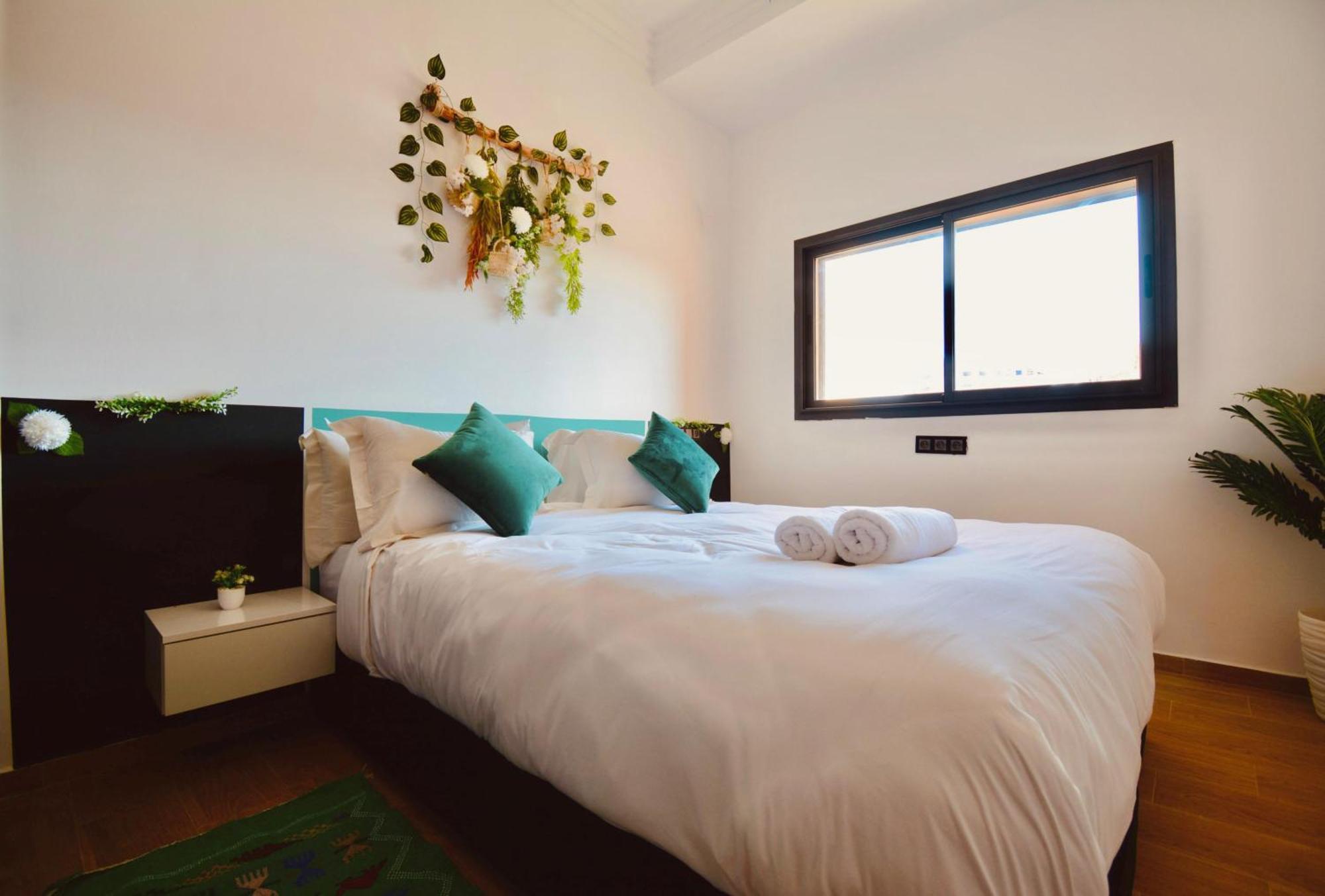 New Duplex- M Avenue , Swimming Pool , Fibre Optique Wifi , Parking , Gueliz Centre * Marrakesch