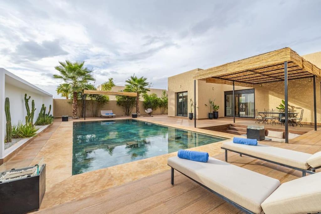 De Plain-pied Avec Piscine Chauffee A Marrakech Villa *