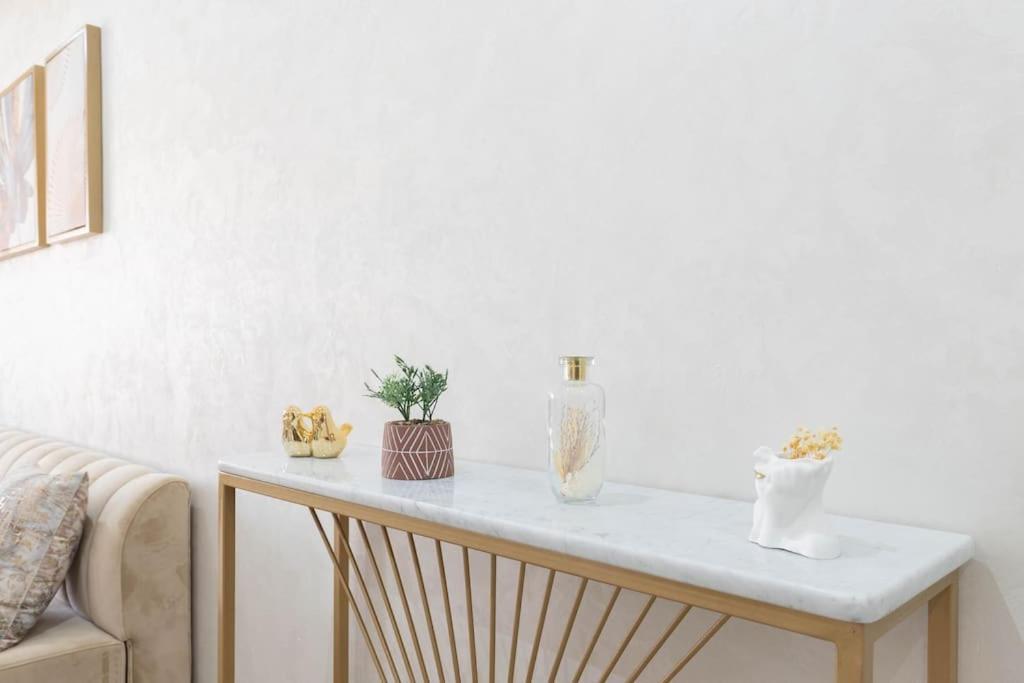 Appartement Moderne A Deux Pas Du Coeur De La Marrakesh