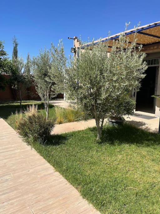 Privee 1 Marrakech Piscine Chauffee En Option Sans Vis-a-vis Pour Famille Et Couple Marie Uniquement * Marrakesh