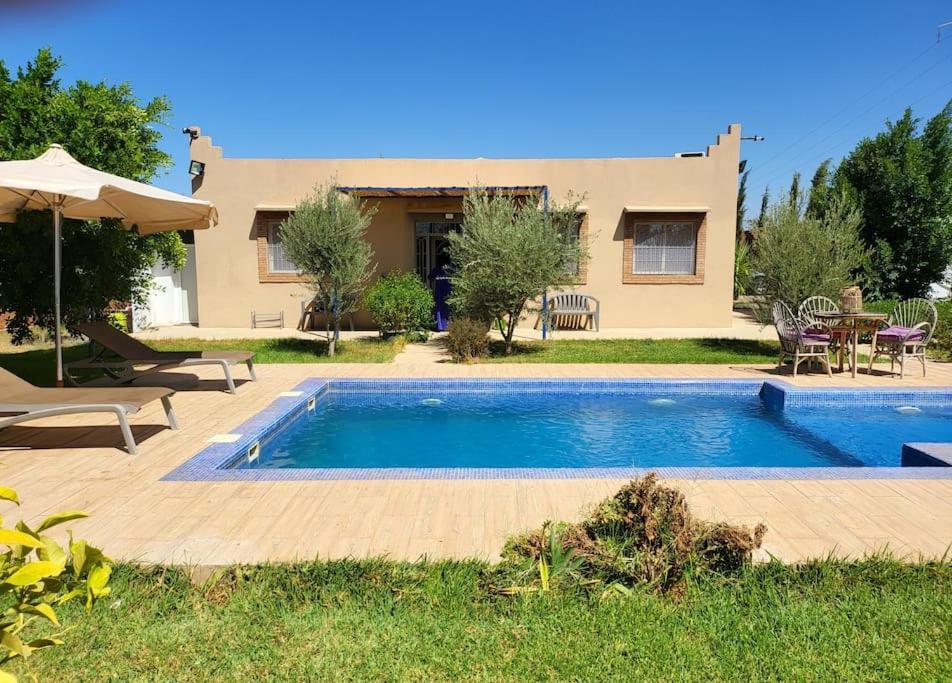 Villa Privee 1 Marrakech Piscine Chauffee En Option Sans Vis-a-vis Pour Famille Et Couple Marie Uniquement