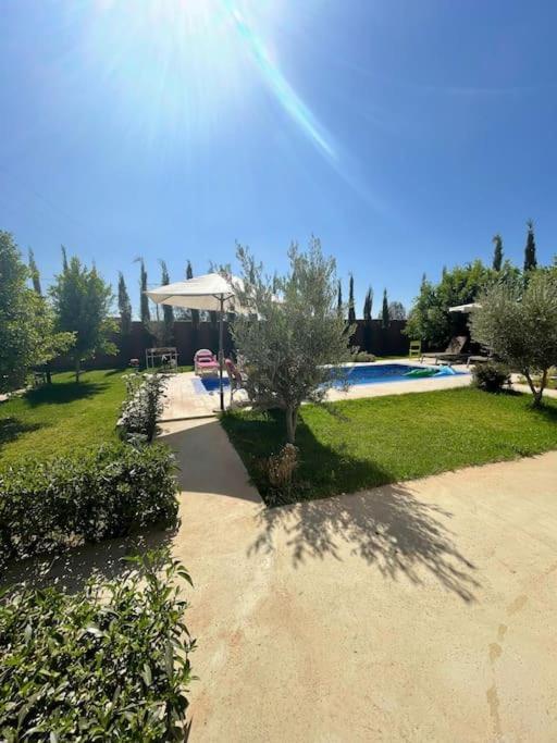 Villa Privee 1 Marrakech Piscine Chauffee En Option Sans Vis-a-vis Pour Famille Et Couple Marie Uniquement Marrakesh
