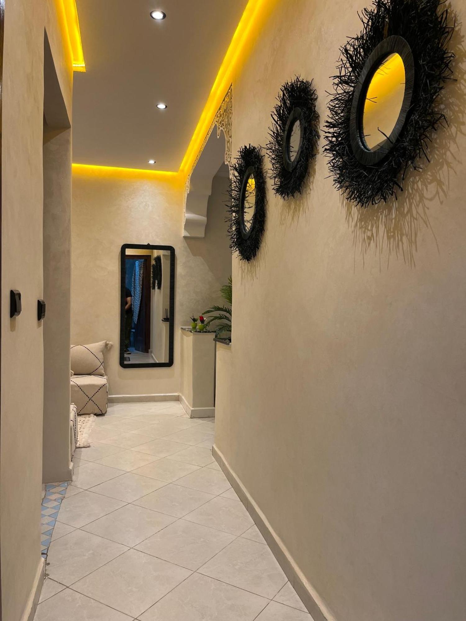 Cozy Near Airport Apartment