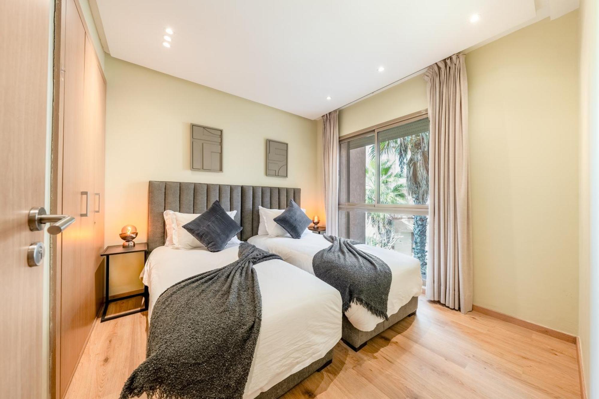 Stylish With 3bedrooms In Prestigia Appartement *