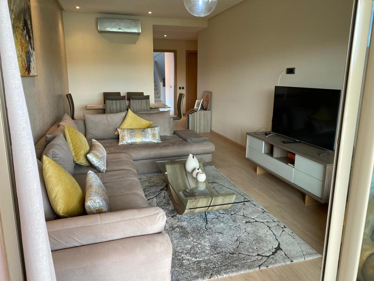 Prestigia With Pool View *