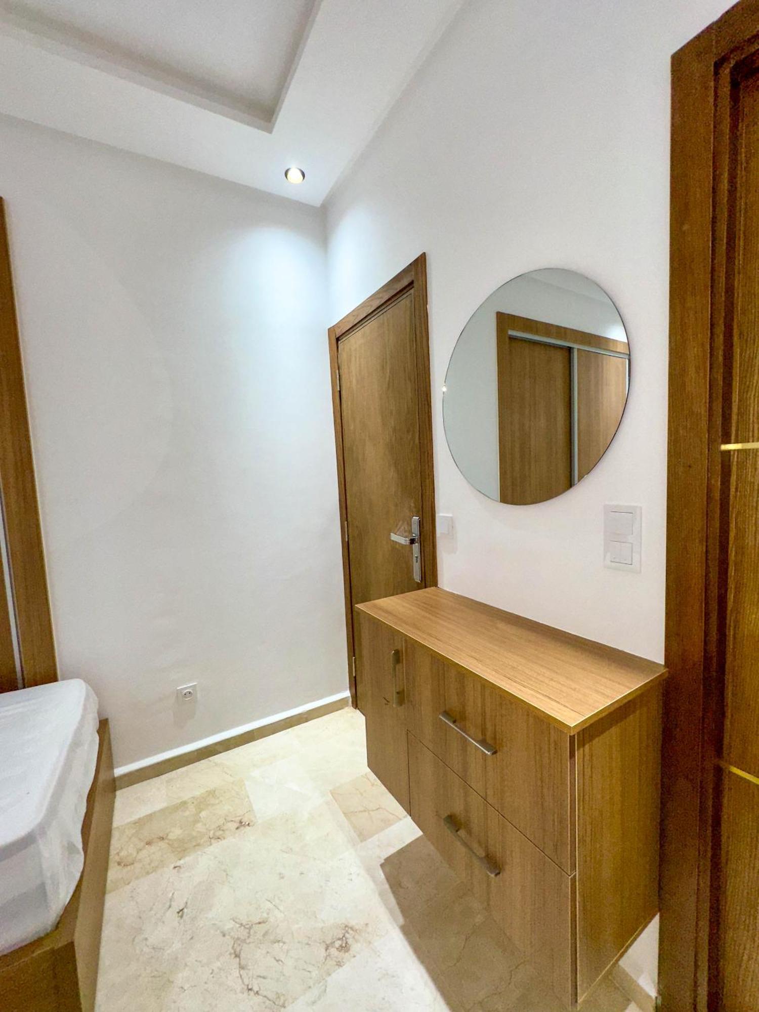Location, Neuf, Piscine & Comfort