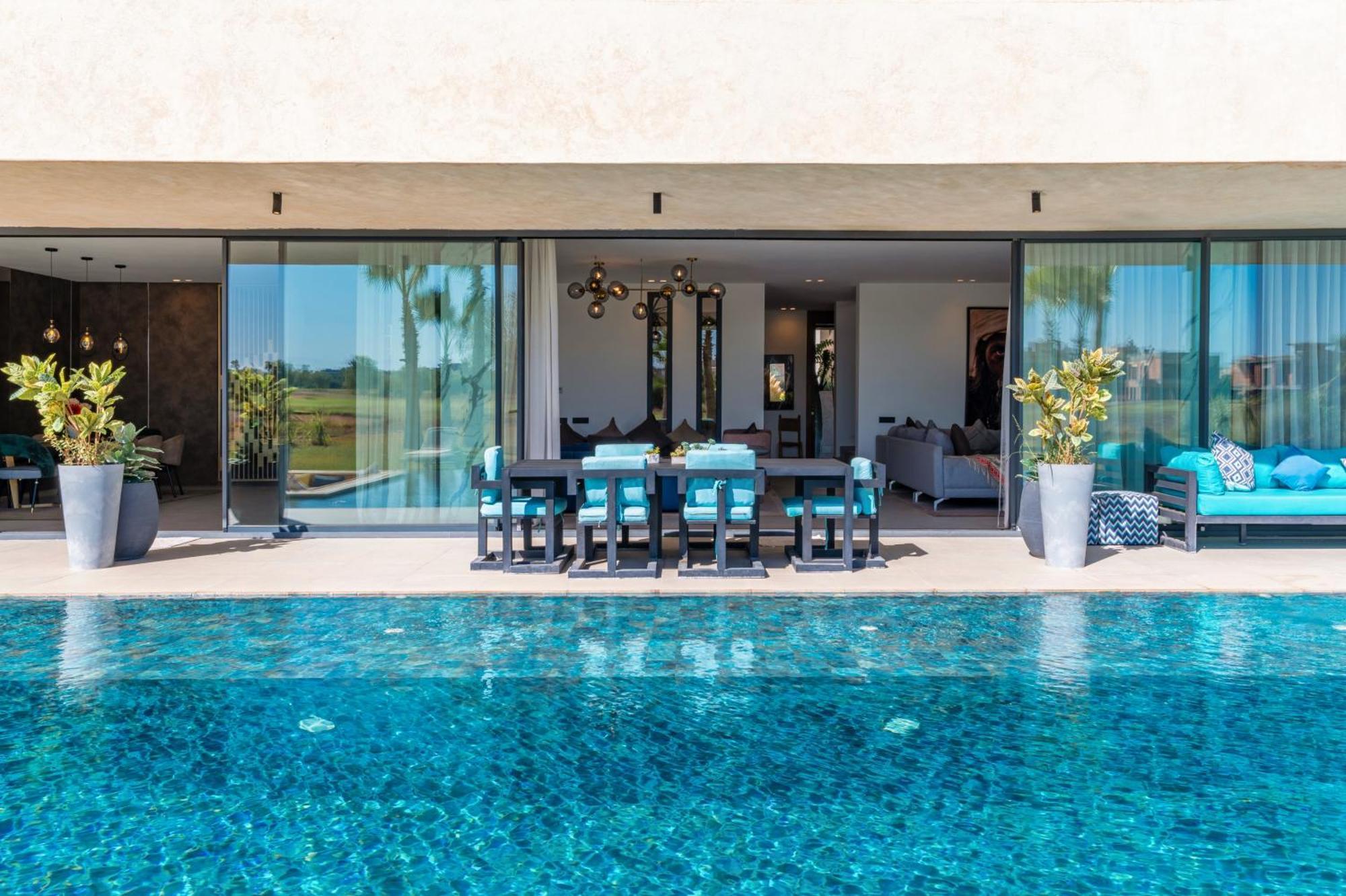 Luxury Front Golf-pool *