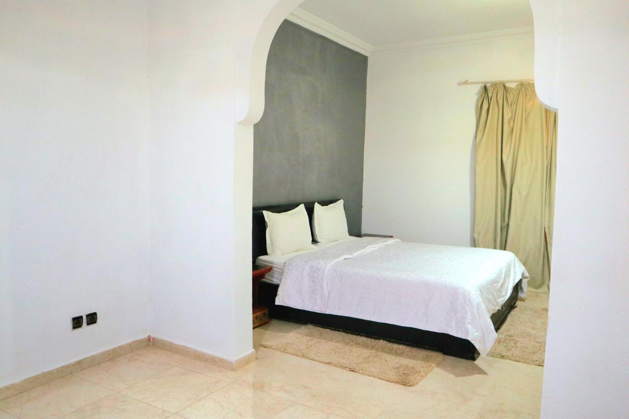 Villa Aya