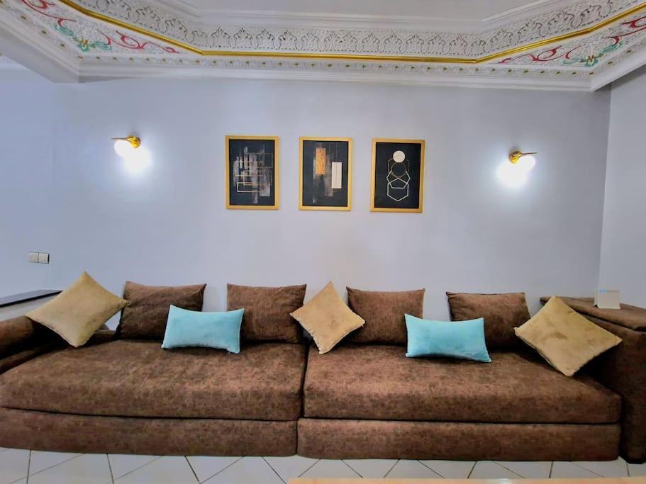 En Face De Cosmos Appartement