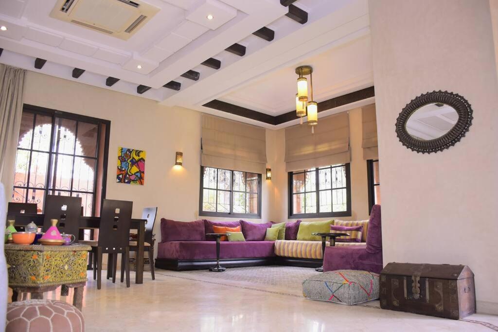 Villa Capstay In Secure *