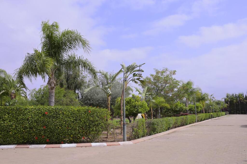 Capstay In Secure Villa Marrakesh