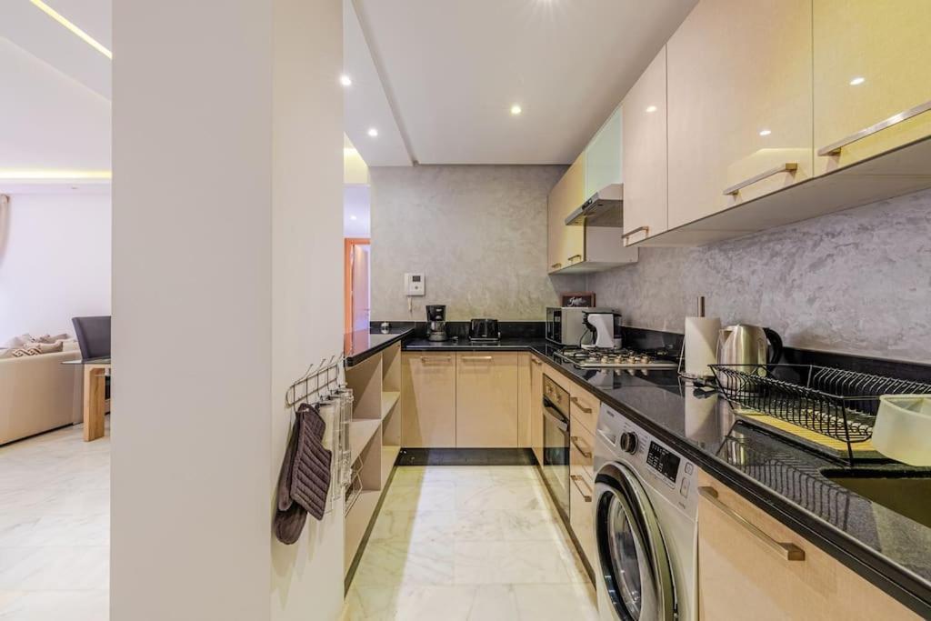 Appartement Haut Standing Au Centre De Marrakech Marrakesh