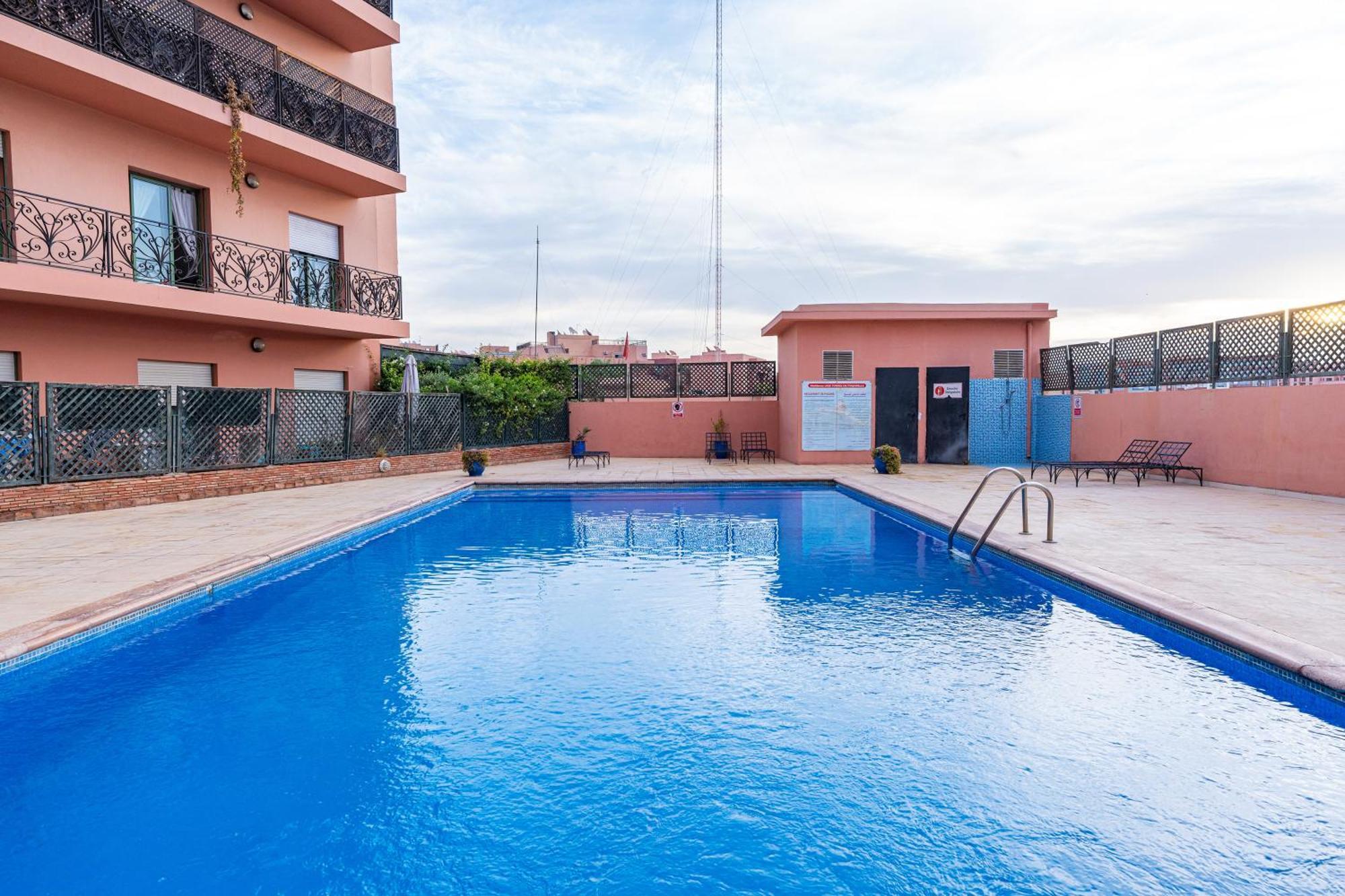 Cozy And Practical In Majorelle - Pool Appartement